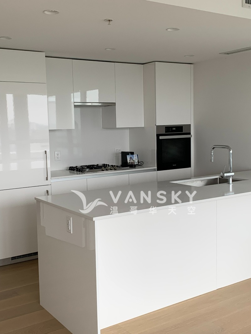 250523105348_Kitchen.jpg