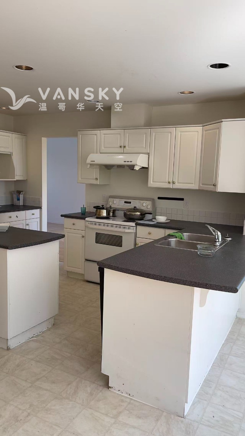 250527201937_Kitchen.JPG