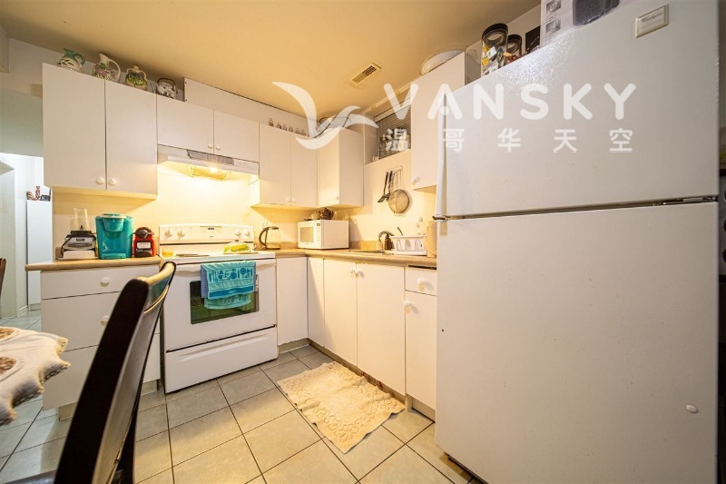 250626100406_Kitchen.jpg
