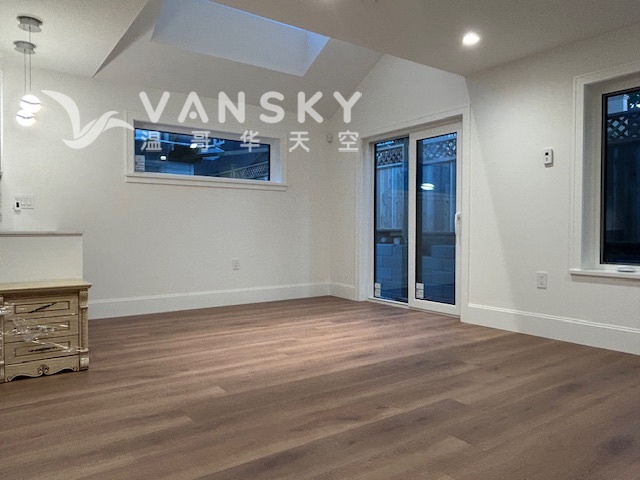 250718223205_Livingroom.jpg