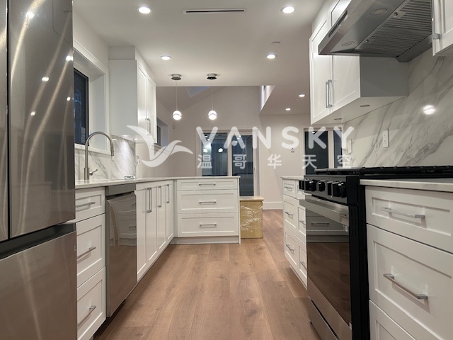 250718223316_Kitchen-1.jpg
