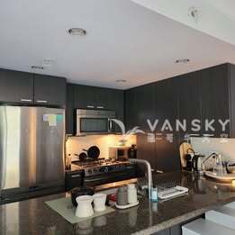 250731110903_kitchen.jpg