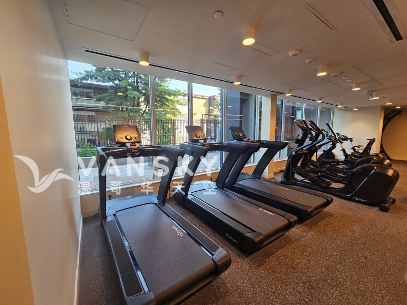 251003222529_gym.jpg