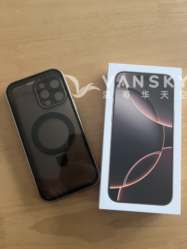 出售金色512。iPhone16 Pro Max