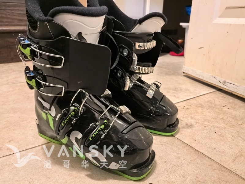 滑雪靴雪板