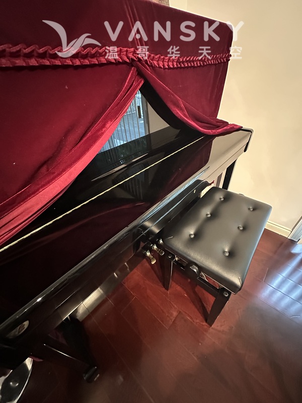 德国产Sauter 立式钢琴