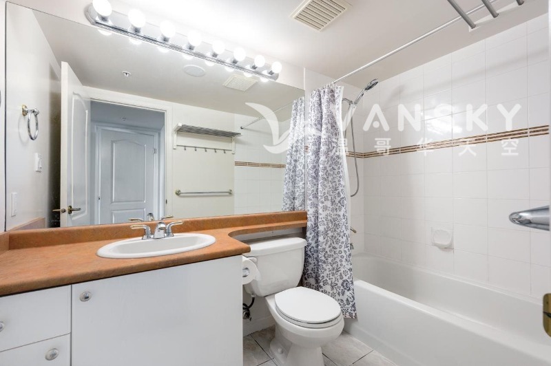 260422224948_Bathroom.jpg