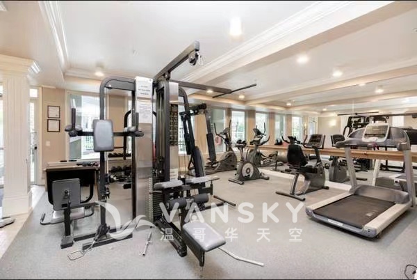 260430175558_gym.jpg
