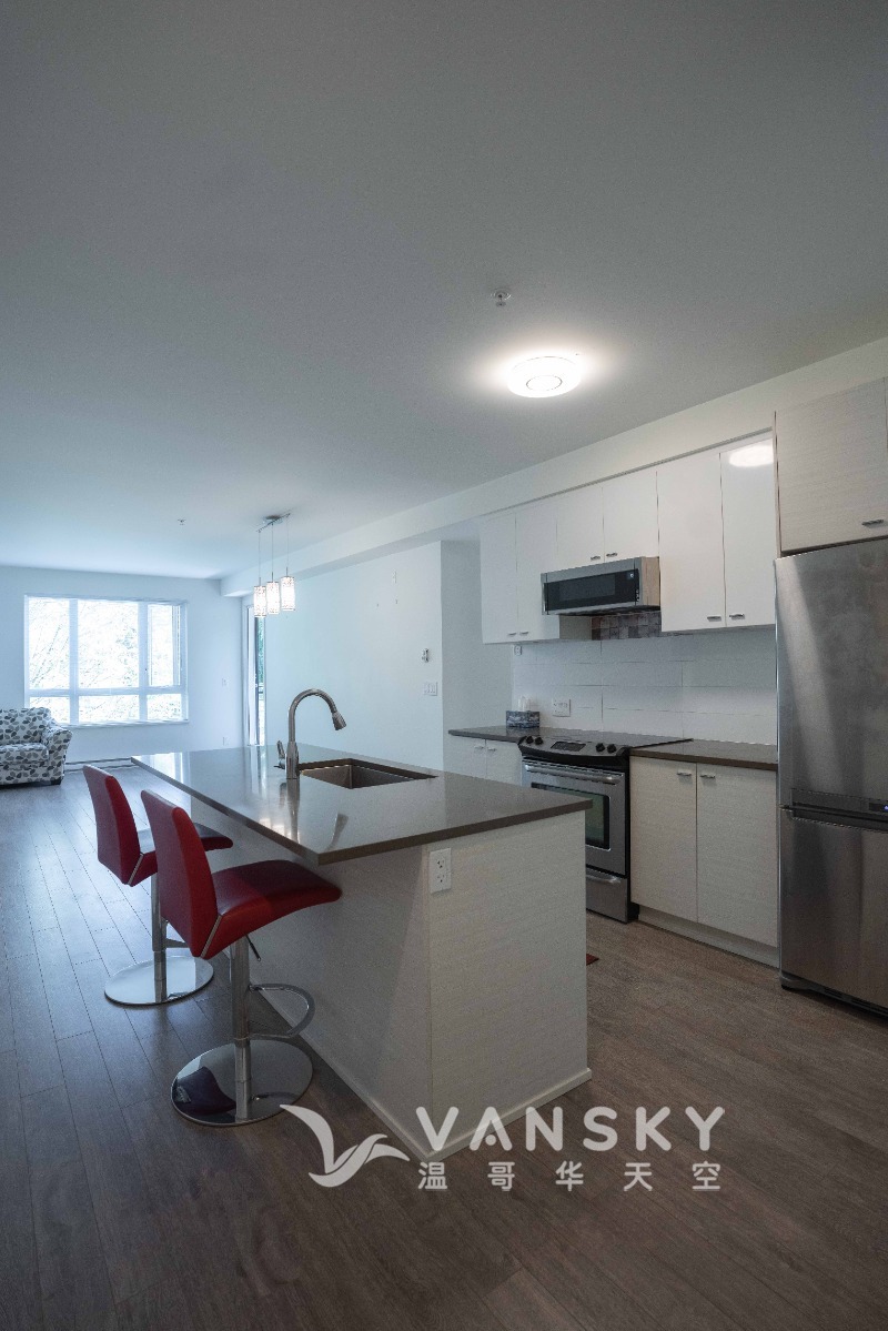 260504001251_Kitchen.jpg