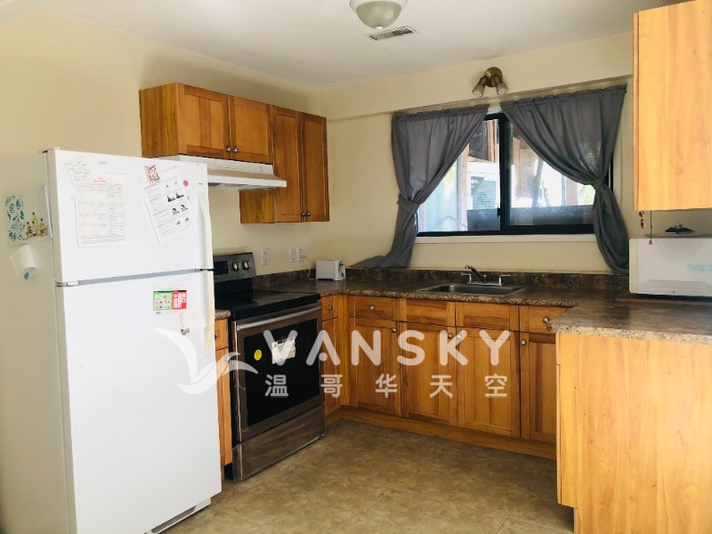 260513113243_kitchen2.jpg