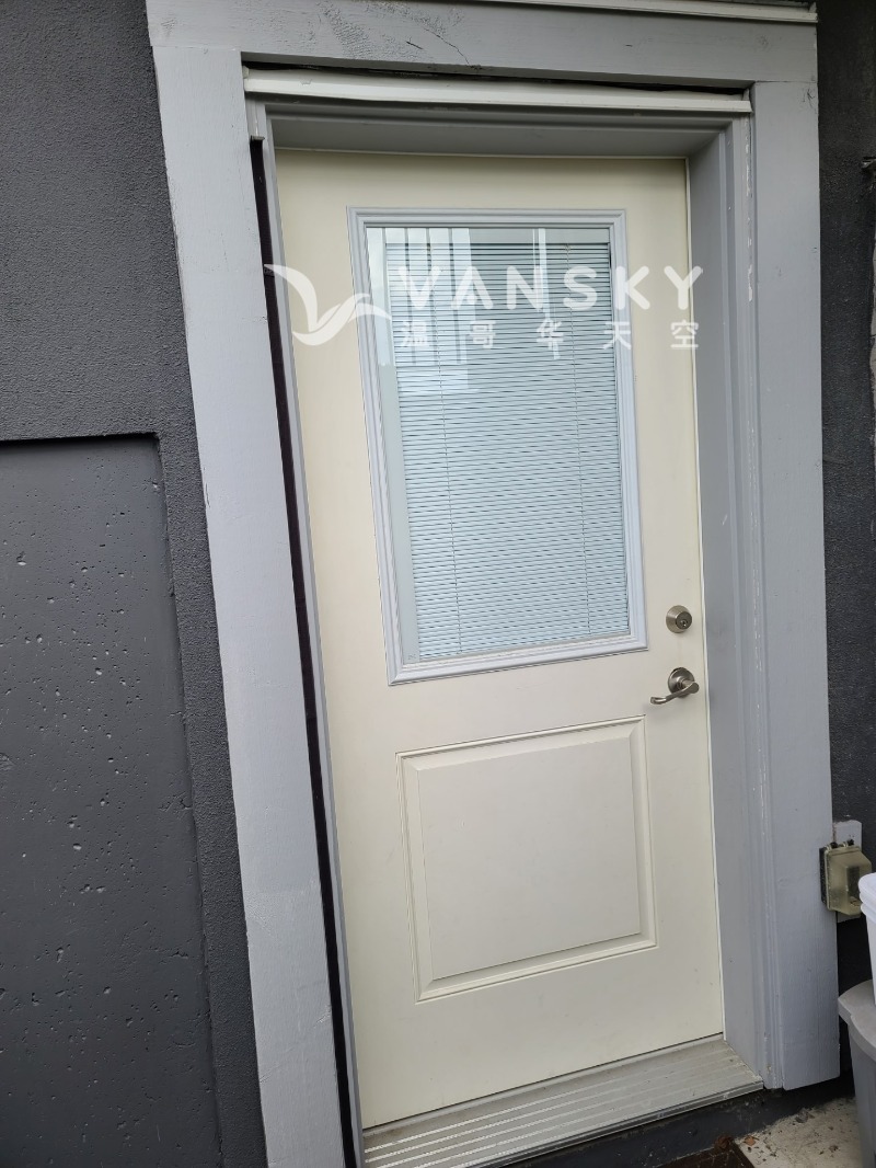 260522202413_Door.jpg
