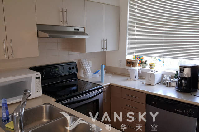 260616151207_kitchen.jpg