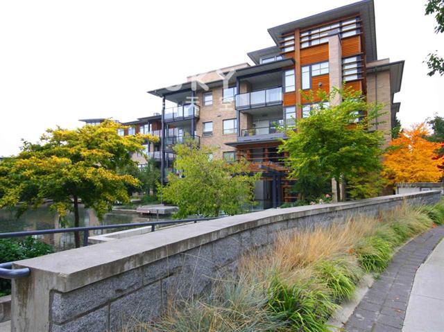 260710074437_Outside.jpg
