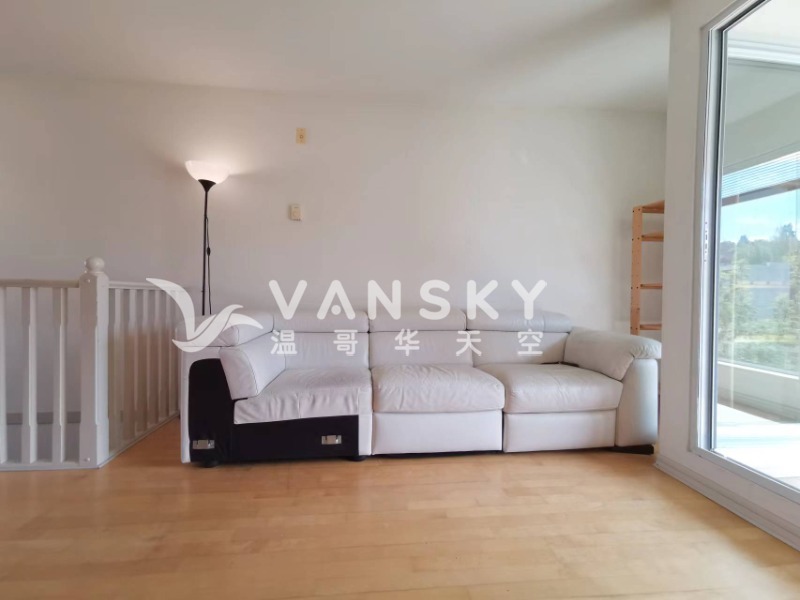 260728200546_Sofa.jpeg