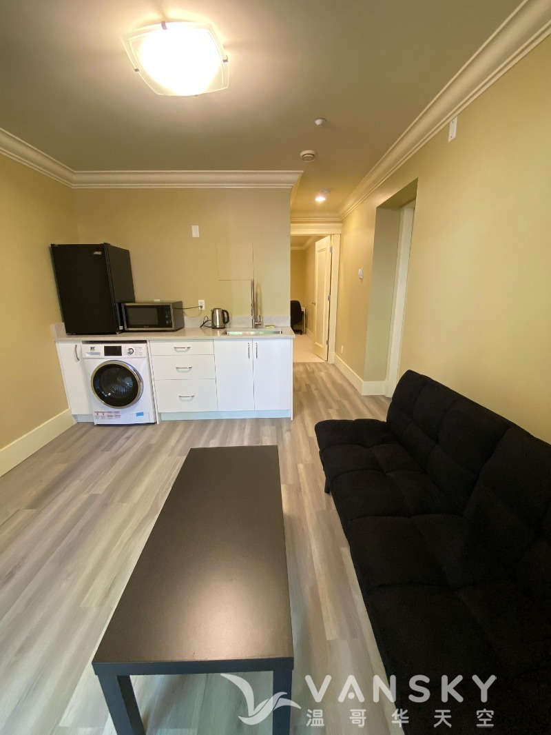 250501181312_Livingroom1.jpg
