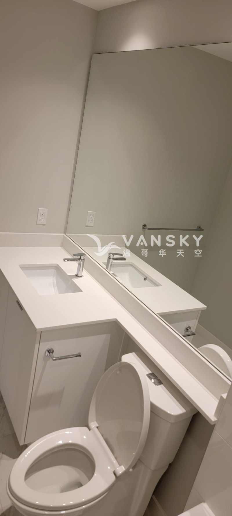 260414121121_washroom3.jpg