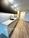 2 Bed 2 Bath Apartment - Surrey Central