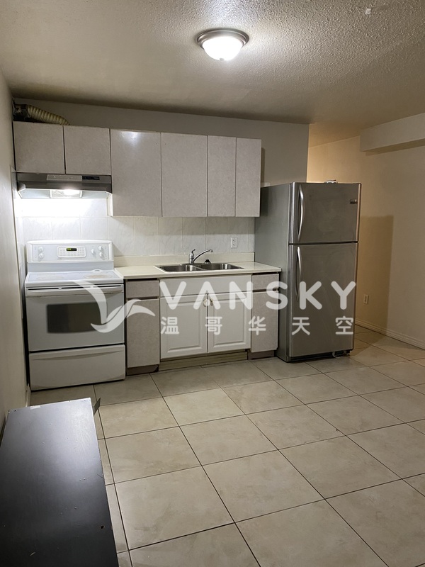 温哥华东区两间房