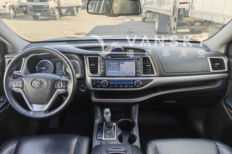 260413175100_2016-Toyota-Highlander-8086025483732542.jpg