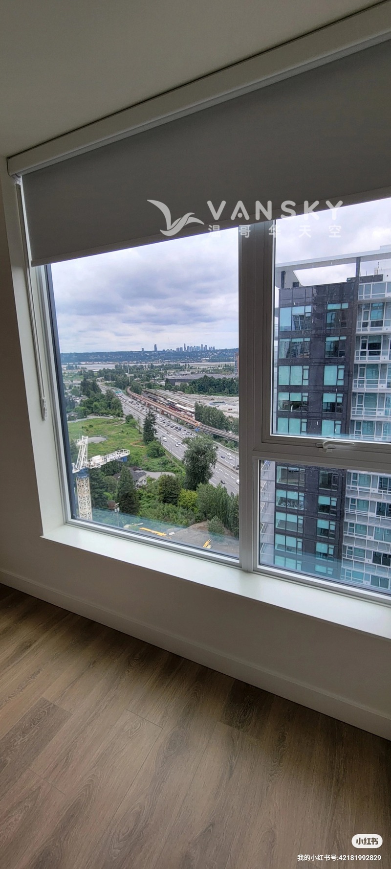 高贵林近SFU/Lougheed全新高层公寓出租